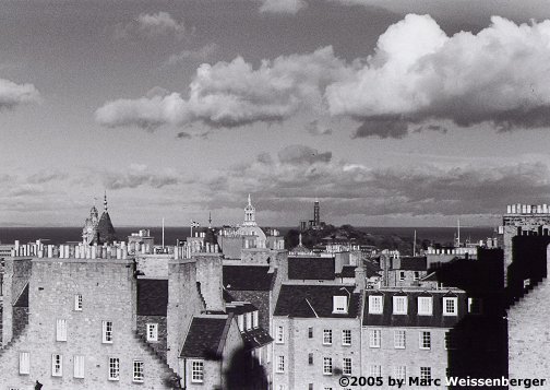 Über den Dächern von Edinburgh